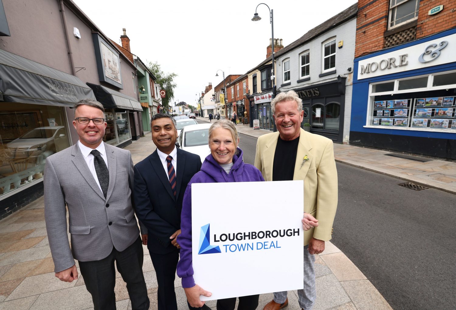Visitors to Loughborough will be able to enjoy free wi-fi throughout the town centre thanks to the Living Loughborough project.